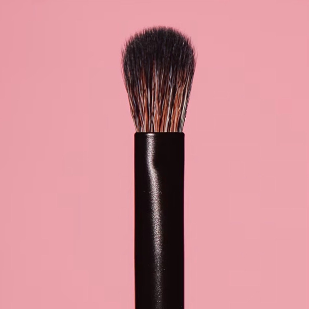 Morphe V205 Professional Powder Blending brush